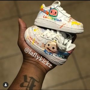 Meet your Posher, Sentrell